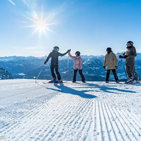 Appartamento Luxurious In Quiet Park Flims