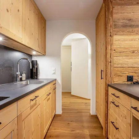 Appartamento Luxurious In Quiet Park