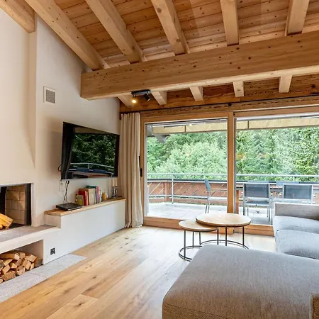 Luxurious In Quiet Park Flims